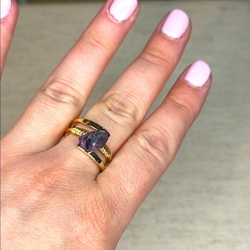 Amethyst stone ring